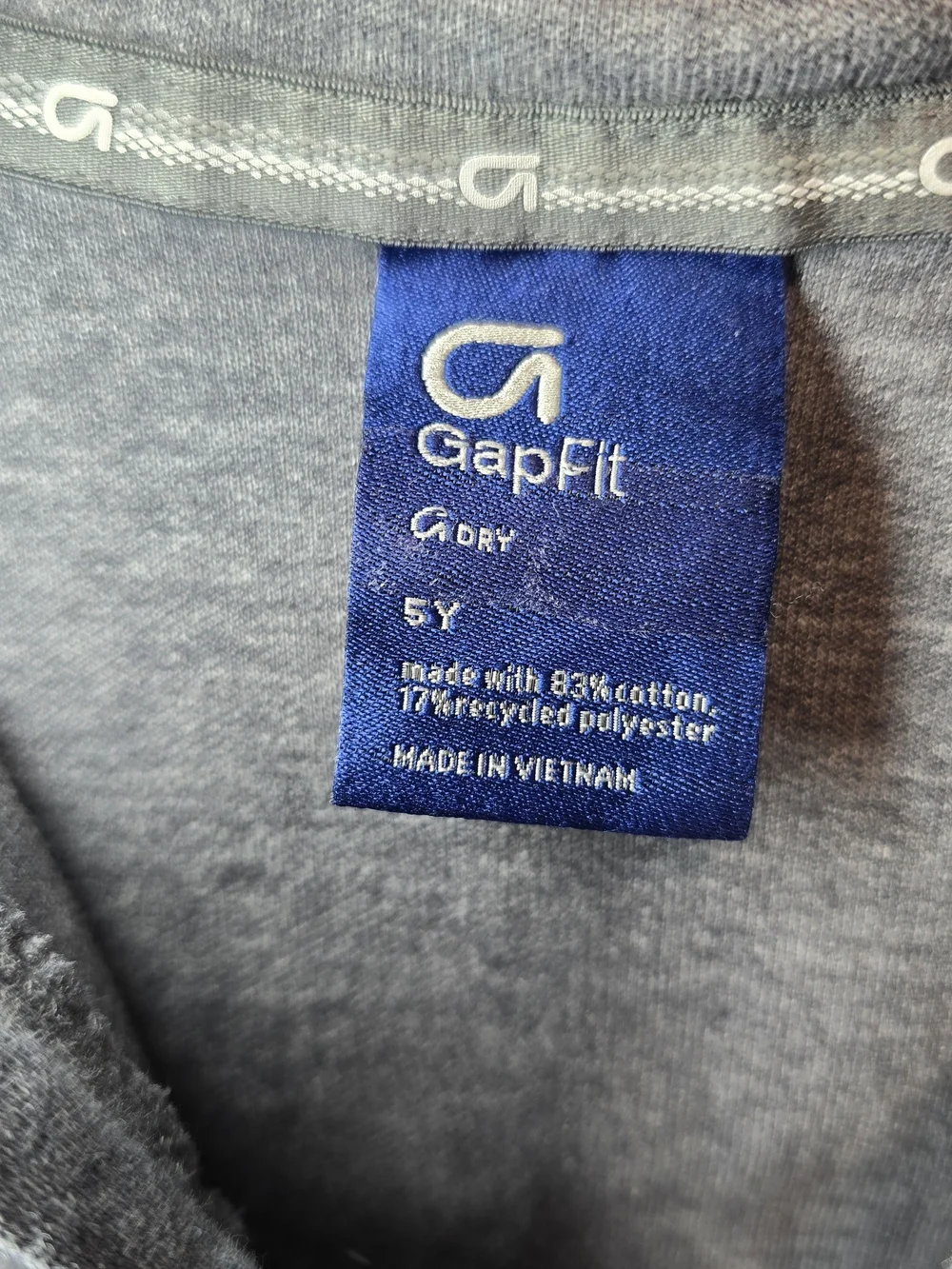 Kids GapFit Tech Hoodie In Gray Black Trim 5yrs